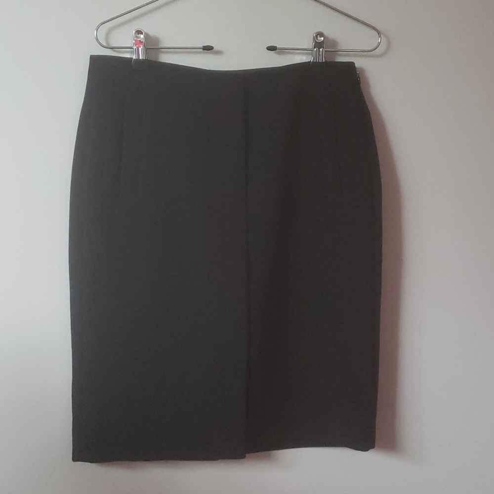 Black Banana Republic skirt